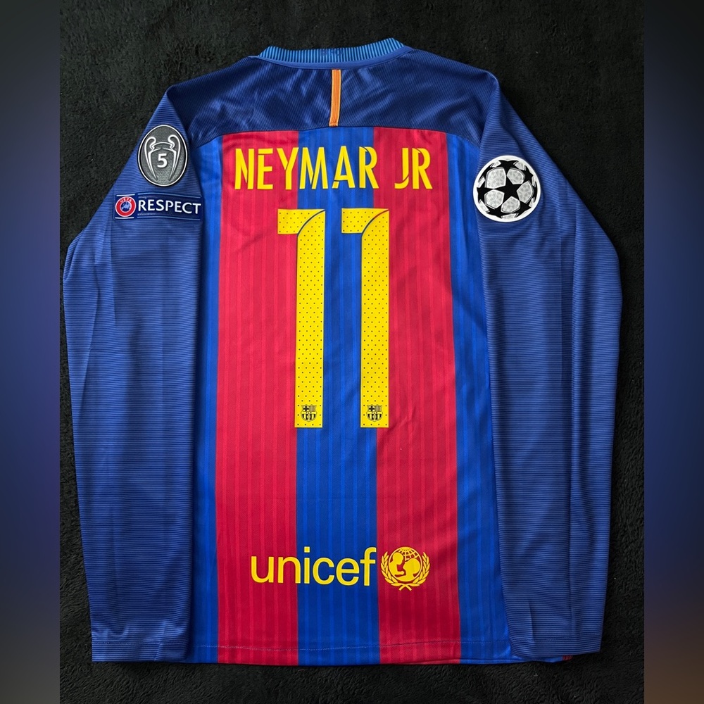 Neymar Jr #11 Barcelona Retro 2016 Jersey Soccer UCL 2017 Longsleeve